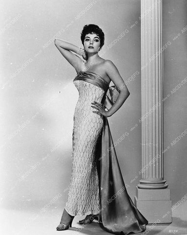 beautiful Joan Collins full length fashion portrait 410-23 - 0410-023