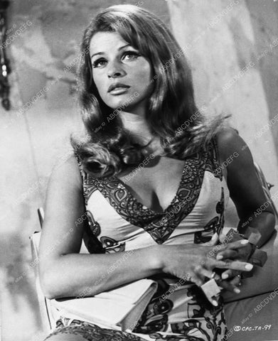 beautiful Senta Berger pic 410-24 - 0410-024