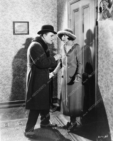 Lon Chaney Sr Mae Busch silent film The Unholy Three 425-01 - 0425-001