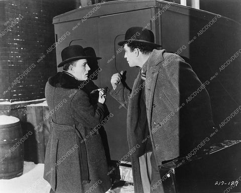 Lon Chaney Sr Victor McLaglen silent film The Unholy Three 425-02 - 0425-002