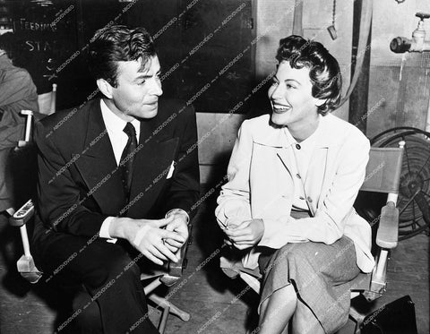 James Mason, Cyd Charisse behind the scenes - 1949 film East Side, West Side - 0426-005