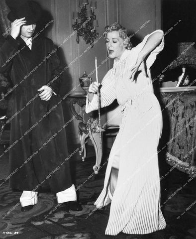 Betty Hutton, Ralph Meeker - 1952 film Somebody Loves Me - 0429-015
