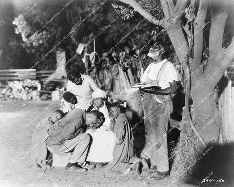 Daniel L Haynes, Nina Mae McKinney, Harry Gray, Fanny Belle DeKnight and the kids, Matthew Stymie Beard - 1929 film Hallelujah - 0432-001