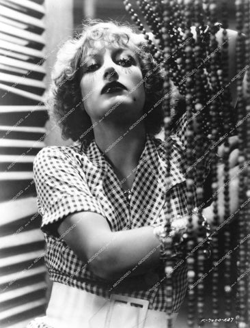Joan Crawford portrait - 1932 film Rain - 0432-020