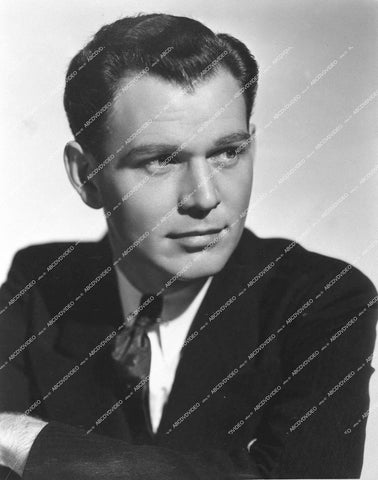 Russell Hardie portrait - 0435-020