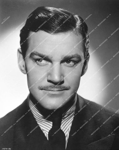 Douglas Fowley portrait - 0435-022