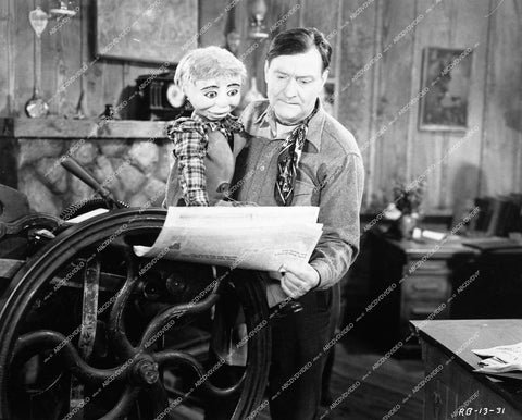 Max Terhune and ventriloquist dummy Elmer - 1940 film The Range Busters - 0436-021