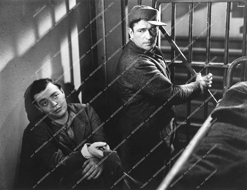 Peter Lorre, Victor McLaglen - 1937 film Nancy Steele Is Missing - 0445-006