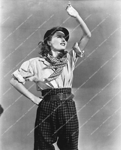 Barbara Stanwyck - 1939 film Union Pacific - 0448-004