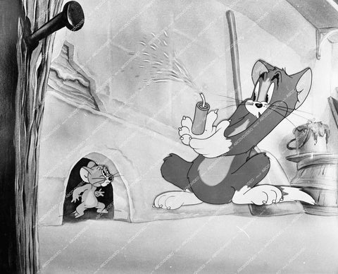 animated characters Tom & Jerry - 1943 cartoon film The Yankee Doodle Mouse - 0451-031