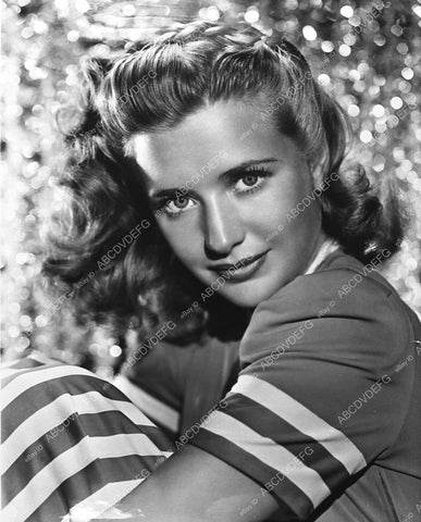 beautiful Priscilla Lane portrait 455-25 - 0455-025