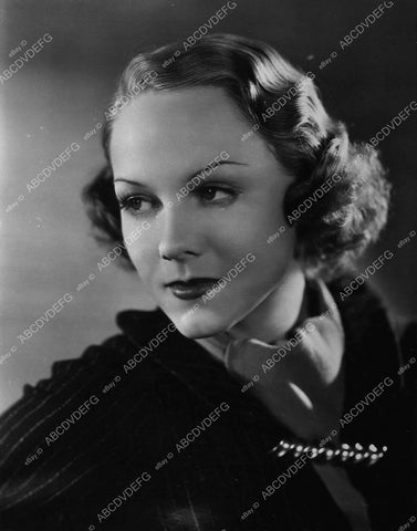 beautiful Claire Dodd portrait 455-35 - 0455-035