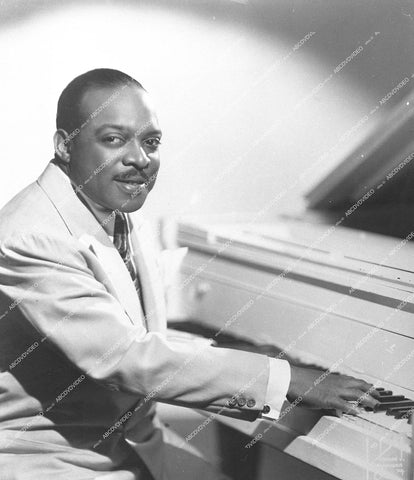 musician bandleader jazz pianist Count Basie - 0456-015