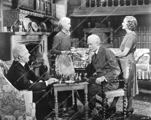 Jeanette MacDonald, Ian Hunter, Brian Aherne playing chess, Ruth Rickaby or Frances Carson - 1941 film Smilin' Through - 0457-013