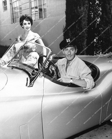 Elizabeth Taylor and husband Michael Wilding and new sports car convertible - 0458-011