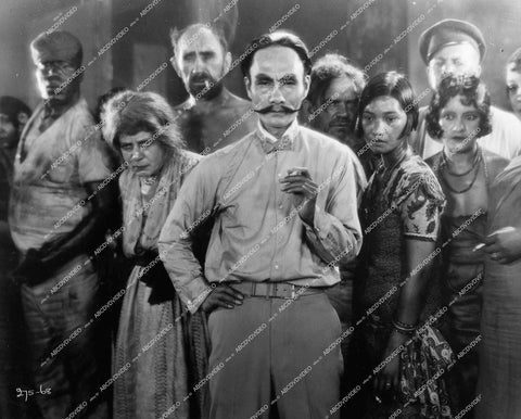 Sojin Kamiyama - 1926 silent film The Road to Mandalay - 0463-014