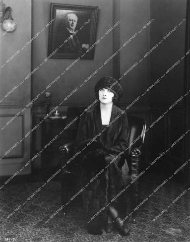 Eleanor Boardman, Tyrone Power Sr, Raymond Griffith, Wallace MacDonald, Ford Sterling, Heinie Conklin, Ruby Lafayette, Jane Mercer - 1923 silent film The Day of Faith - 0463-030