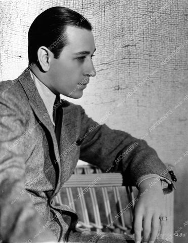 early George Raft portrait 475-20