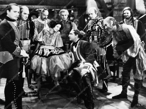 Size: 8x10