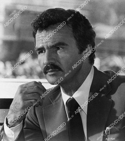 Burt Reynolds portrait - 11001-019