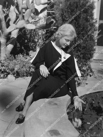 candid Ann Harding in her backyard - 11006-006