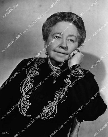 Dame May Whitty portrait - 11007-028
