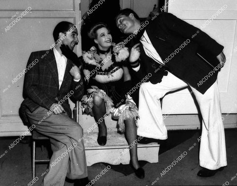 candid Binnie Barnes gets visit from Red Skelton & friend on set film I Married an Angel - 11012-025