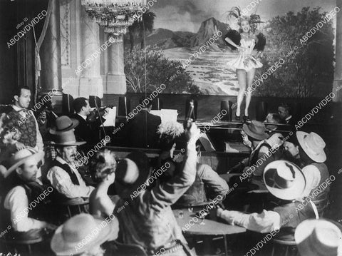 Ann Dvorak film Abilene Town - 11013-022