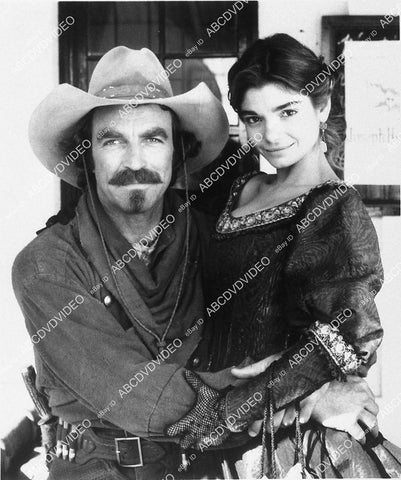 Tom Selleck, Laura San Giacomo film Quigley Down Under - 11013-033