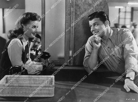 Ann Sheridan, Jack Carson film Wings for the Eagle - 11015-015