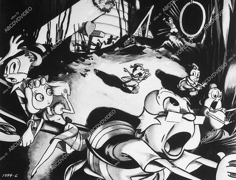animated characters insects in Fleischer cartoon film Mr Bug Goes to Town - 11019-011