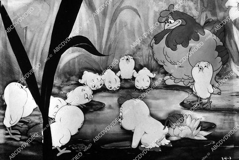 animated characters MGM cartoon Mother Hen - 11021-005