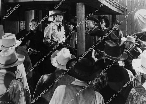 Rod Cameron and cast film The Plunderers - 11029-034