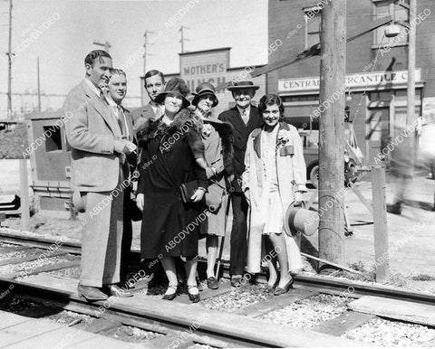 silent star Raymond Hackett meets family at train station in early Los Angeles - 11030-019