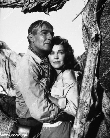 Randolph Scott, Maureen O'Sullivan film The Tall T - 11033-013
