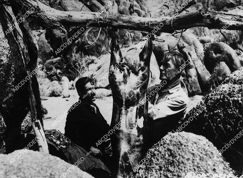 Randolph Scott, Richard Boone film The Tall T - 11033-017