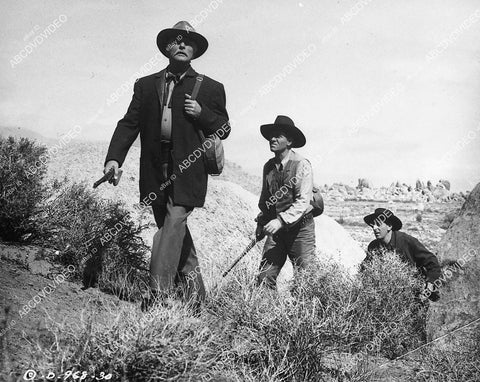 Frank Faylen, Jock Mahoney film The Nevadan - 11034-015