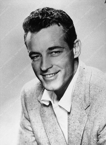 Guy Madison portrait 11037-03 - 11037-03