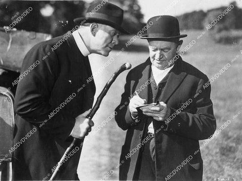 Barry Fitzgerald, Arthur Shields film The Quiet Man - 11043-002