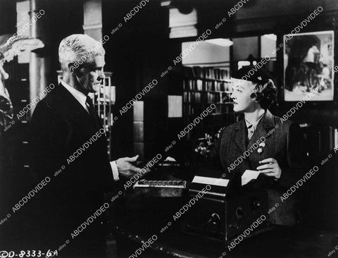 Bette Davis, Paul Kelly film Storm Center - 11044-009