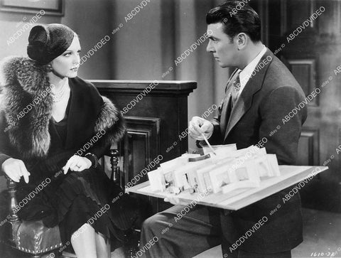 Madeleine Carroll, George Brent film The Case Against Mrs Ames - 11046-012