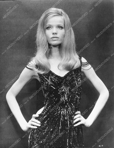 Veruschka von Lehndorff portrait film Blow Up 12737-20