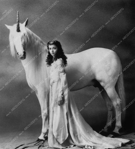Mia Sarah and her Unicorn fantasy film Legend 12975-32