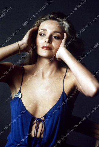 beautiful Priscilla Barnes in sexy dress 35m-735