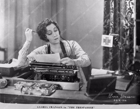 Gloria Swanson on the typewriter in The Tresspasser 75-28