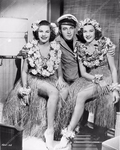 Bing Crosby Martha Raye Waikiki Wedding 229-05