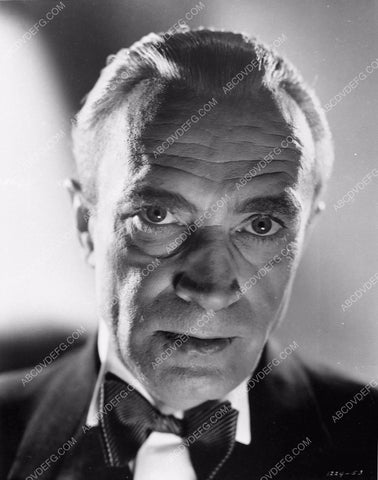 Conrad Veidt portrait 337-25