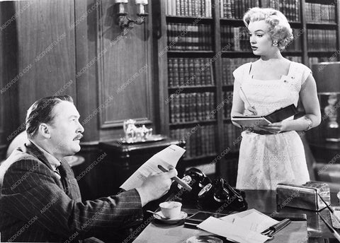 Marilyn Monroe Albert Dekker film As Young As You Feel 653-30