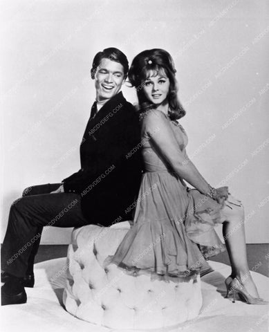 Ann-Margret back to back with Chad Everett 666-22