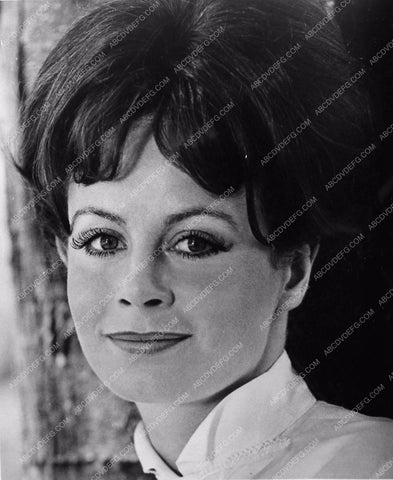 Sarah Miles portrait Those Magnificent Men & Their Flying Machines 670-15